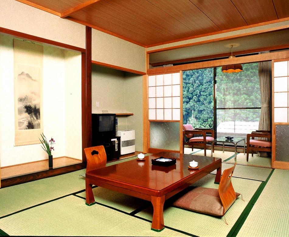 Nikko Green Hotel Natsukashiya Fuwari Exterior foto